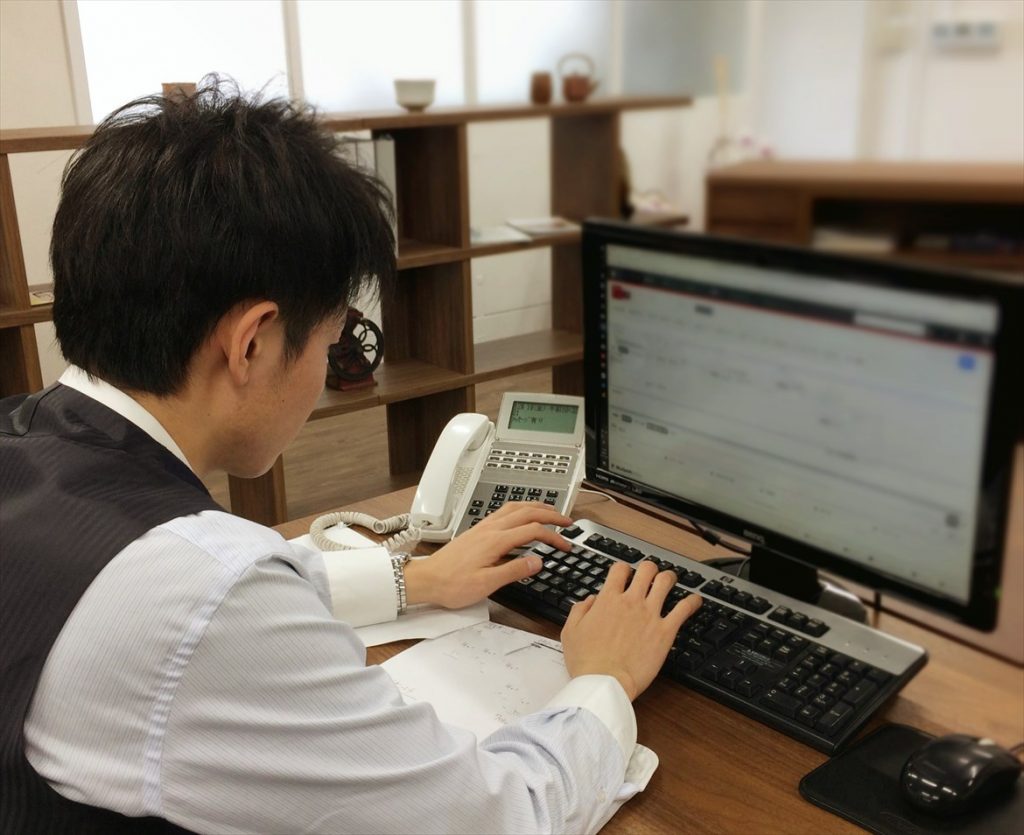 受注スタッフ